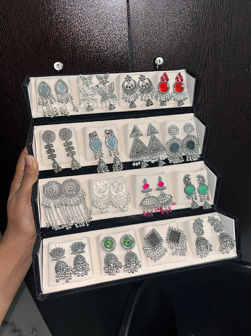 INDO-WESTERN 16 PCS JEWELLERY + BLACK BOX